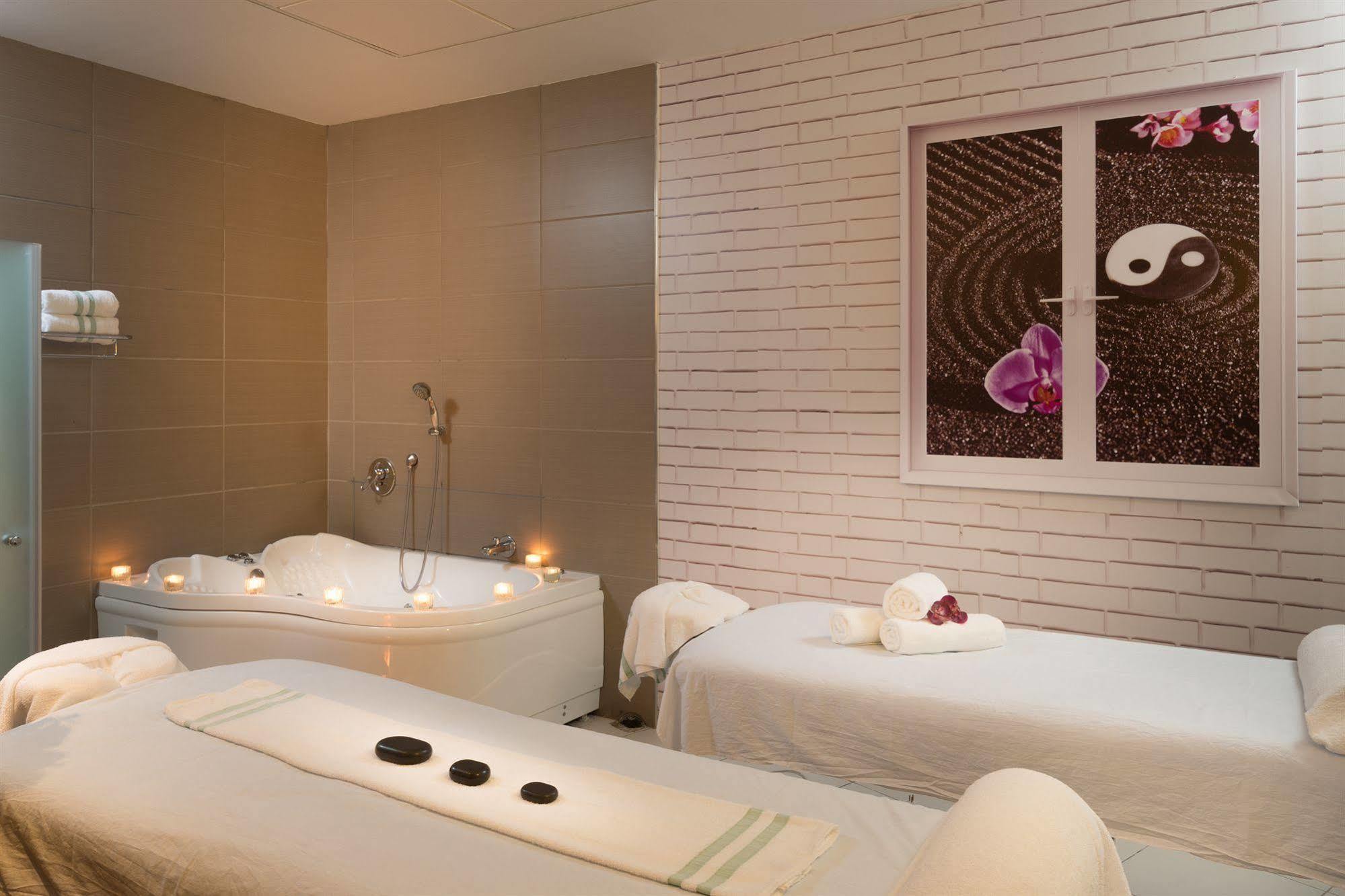 ลีโอนาโด พลาซา แอชดอด โฮเต็ล บาย เดอะ บีช Hotel อัชโดด ภายนอก รูปภาพ